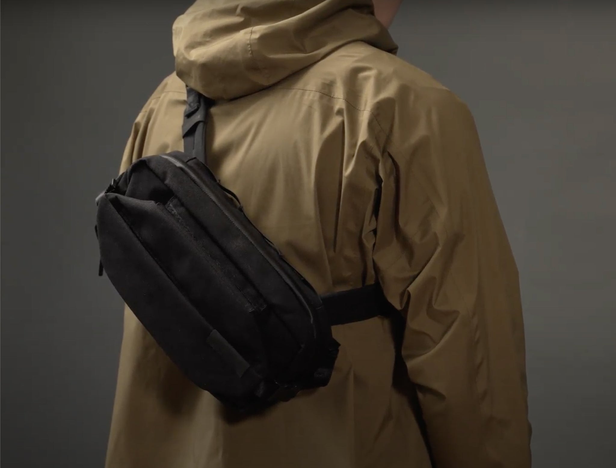 バッグ Resisology ModuleEverydayTechSlingBag Resisology Module Everyday Tech Sling